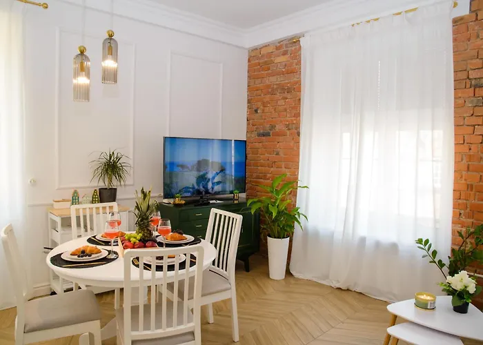 Maya's Flats & 36 - Chlebnicka Old Town Gd * Gdansk