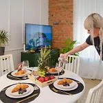 Maya's Flats 36 - Chlebnicka St In Old Town Apartment