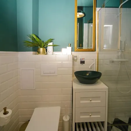 Maya's Flats & 36 - Chlebnicka Old Town Gd 아파트 *