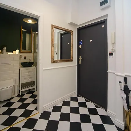 Maya's Flats & 36 - Chlebnicka Old Town Gd 그단스크