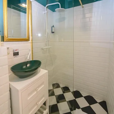 Maya's Flats & 36 - Chlebnicka Old Town Gd * 그단스크