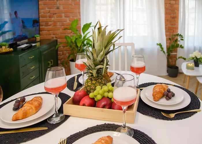 Maya's Flats & 36 - Chlebnicka Old Town Gd